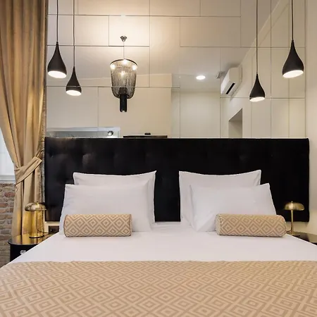 Guest house Luxury Golden Palace Citycentre Right Next To Diocletian's Palace *
